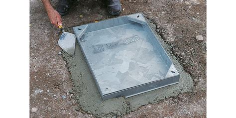 How to build a manhole cover | Outdoor & Garden | B&Q