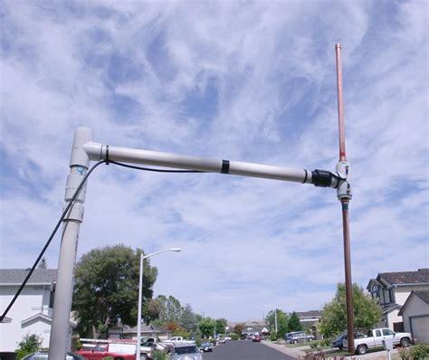 2 Meter Vertical Dipole Antenna by Jim Feldman - W6JMF