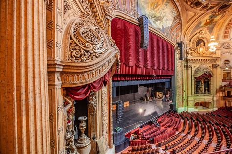 Chicago Theatre - Historic Theatre Photography