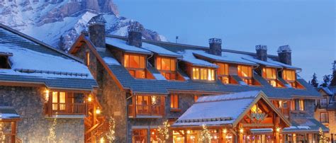 FOX HOTEL & SUITES, Banff | North American Skiing | americanskiclassics.com