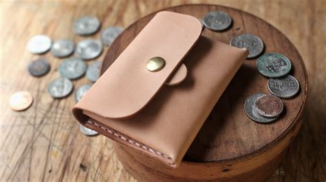 Making a Beautiful + Simple Leather Coin Wallet (PATTERN) - YouTube