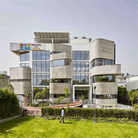 Sustainable School Design: Buildings - e-architect