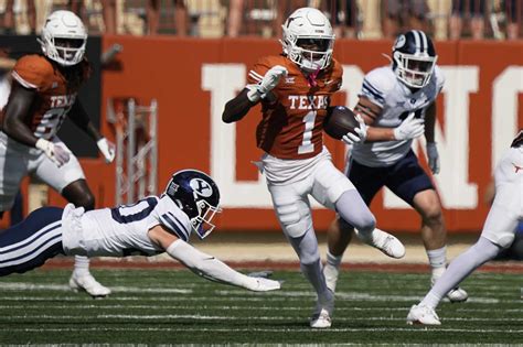 Texas college football rankings: Texas Longhorns and new QB are No. 1