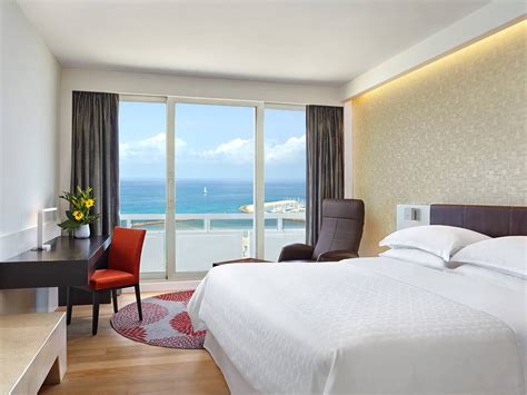 These Tel Aviv hotels are right on the Mediterranean ocean