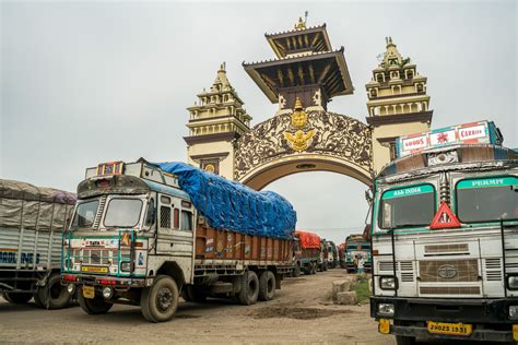 Nepal - India border crossing at Birganj and Raxaul - Lost With Purpose