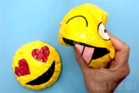 How to make an Emoji Paper Squishy (easy!) - Red Ted Art