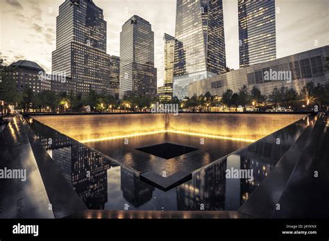 9/11 Memorial, The National September 11 Memorial & Museum Stock Photo ...