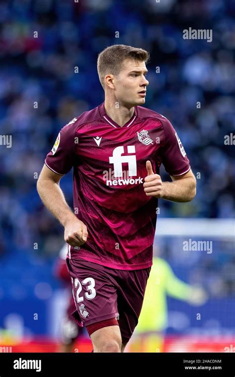 BARCELONA - NOV 28: Sorloth in action during the La Liga match between ...