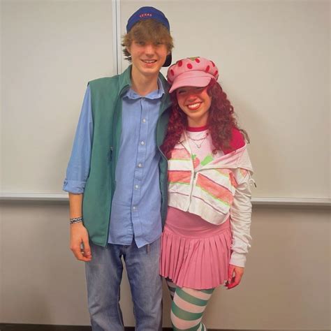 strawberry shortcake and huckleberry pie in 2024 | Cute couple halloween costumes, Halloween ...