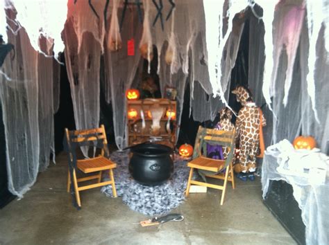 10 Most Recommended Halloween Haunted House Ideas For Kids 2024