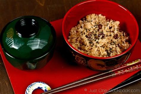 Sekihan (Red Bean Rice) (Video) 赤飯 | Recipe | Azuki bean, Rice and beans recipe, Recipes