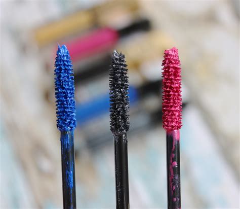 YSL Vinyl Couture Mascaras Review | Tales of a Pale Face | UK beauty blog