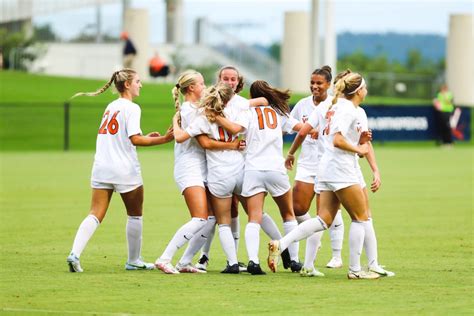 No. 8 UVA Women's Soccer Knocks Off No. 11 Georgetown 1-0 on the Road - Sports Illustrated ...