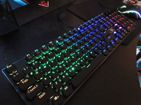 [photos] I love RGB keyboard!! : r/MechanicalKeyboards