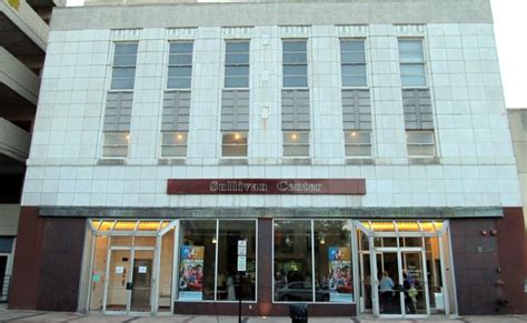 Rockford Public Library considers taking on Sullivan Center | Northern Public Radio: WNIJ and WNIU