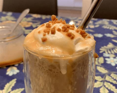 Starbucks caramel ribbon crunch Frappuccino - starbmag