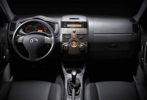 Daihatsu Terios 1.5 4WD Interior