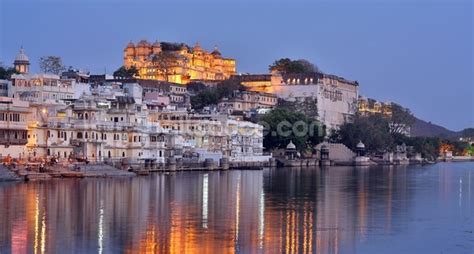 Udaipur Sunset Wallpaper Mural | Wallsauce UK