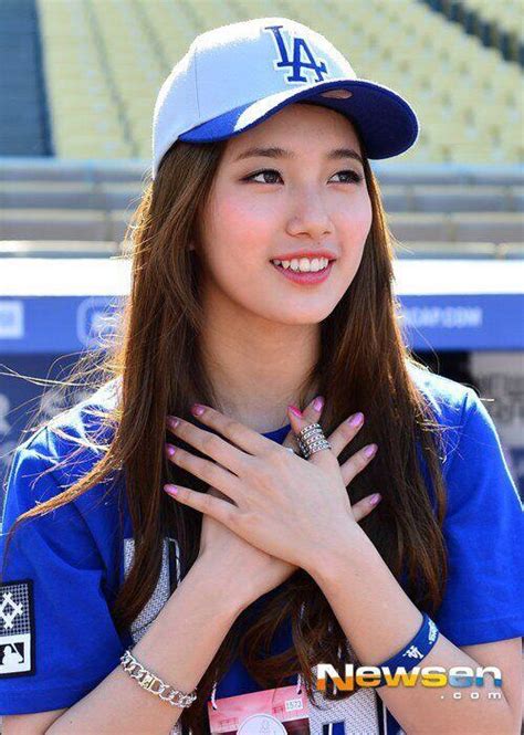 Suzy at Los Angeles Dodgers Stadium - Baek Suzy Photo (37148706) - Fanpop