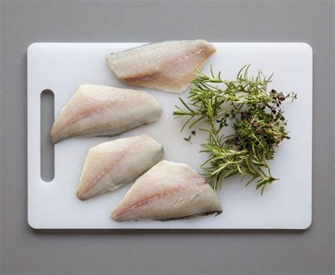 Buy Sea Bream Fillets Online - 1kg bag - Bradley's Fish