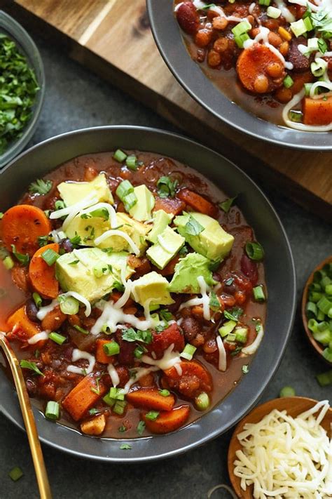 Meatless Instant Pot Chili - Fit Foodie Finds