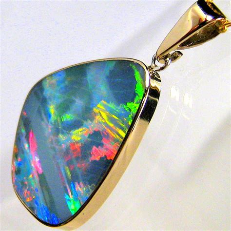 12.7ct 14kt Gold Large Genuine Australian Opal Pendant Inlay | Etsy | Australian opal pendant ...