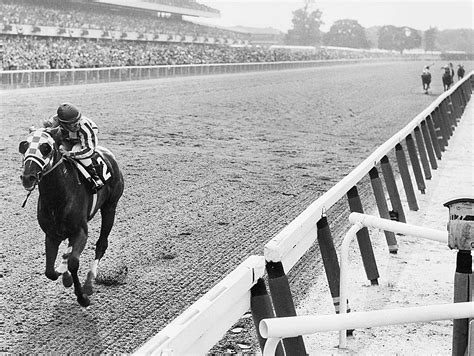 A Tremendous Machine: Secretariat at Belmont