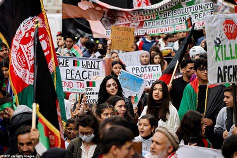 Protesters take over Downing Street as they demonstrate government's handling of Afghanistan ...