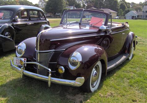 1940 Ford Deluxe - Information and photos - MOMENTcar