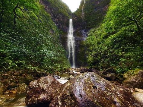 The 15 Best Kauai Waterfalls (and How to Get to Them)