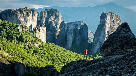 Exploring the hiking paths of Meteora | Discover Greece