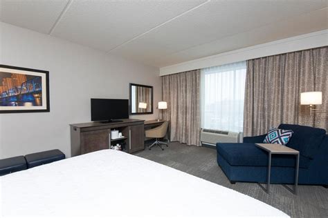 Hampton Inn & Suites Grand Rapids Downtown, Grand Rapids, MI Jobs | Hospitality Online