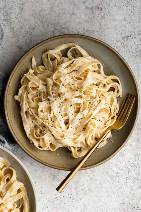 Fettuccine Alfredo - Ahead of Thyme