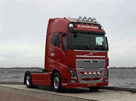 Fraaie Volvo FH16 750 voor Oldenburger Transport • TTM.nl