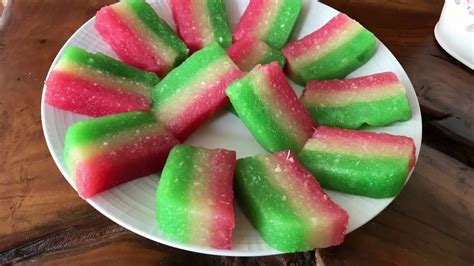 KUE LAPIS SINGKONG I Sentiling kue tradisional - YouTube