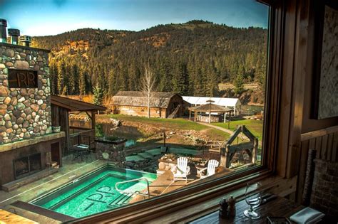 Best Hotels & Resorts In Montana: 12 Amazing Places To Stay