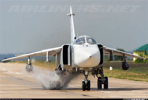 Sukhoi Su-24... - Russia - Navy | Aviation Photo #2699878 | Airliners.net