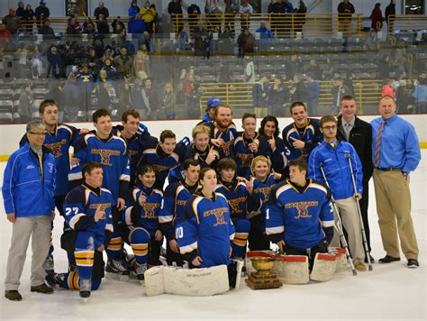 Maine-Endwell hockey team wins BCHSHA title | USA TODAY High School Sports