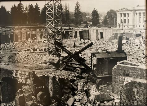 Old and New Washington State Capitol Buildings in Olympia | KD's Stolen ...