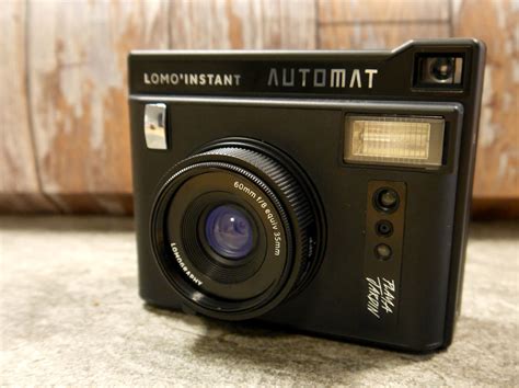 Lomo'Instant Automat Camera Review - GearOpen.com