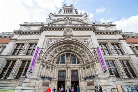 Victoria & Albert (V&A) Museum, London - The City Lane