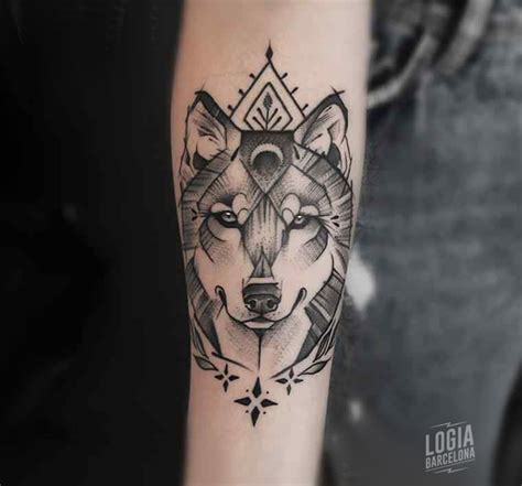 Share 83+ alpha female she wolf tattoo - in.cdgdbentre