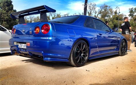 Blue Nissan Skyline R34 Wallpapers - Top Free Blue Nissan Skyline R34 ...