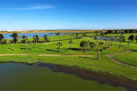 Salgados Golf Course, book your golf trip in Algarve