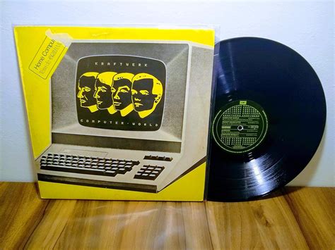 KRAFTWERK computer world. 12" INYL LP. EMC3370: Amazon.co.uk: CDs & Vinyl