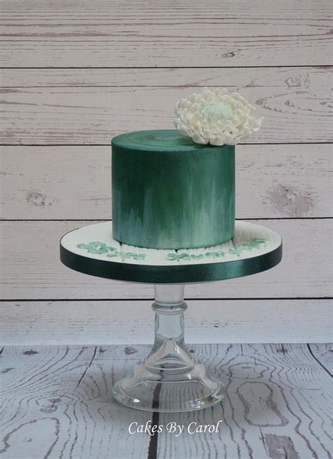 Emerald Anniversary - Decorated Cake by Carol - CakesDecor