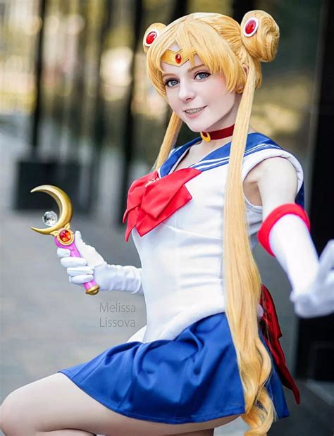 Sailor Moon: Russian Model Brings to Life a Magical Serena Cosplay ...