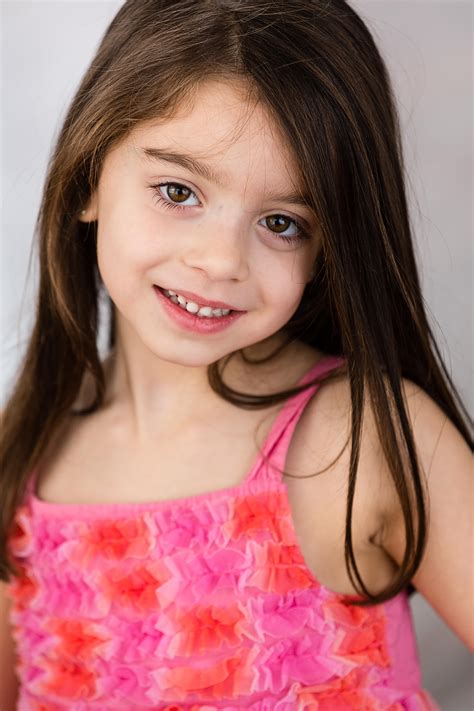 Child-actress-commercial-shot – Headshots NYC