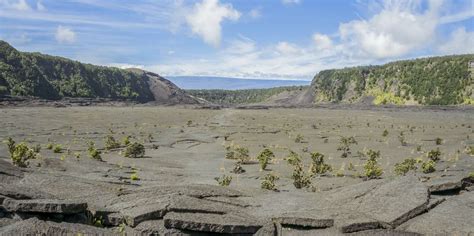 Kīlauea Iki Crater, Island of Hawaii - Book Tickets & Tours | GetYourGuide