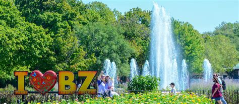 Chicago Zoological Society - Brookfield Zoo: Know Before You Go
